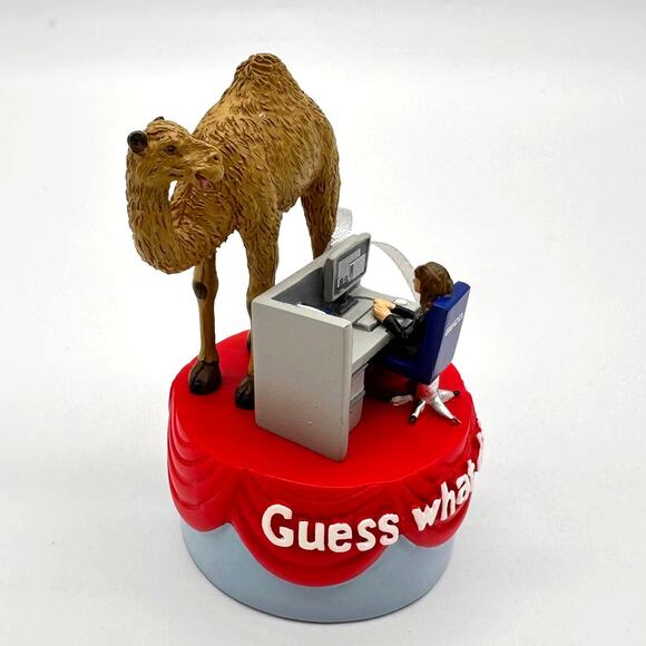 GEICO GUESS WHAT DAY IT IS LIMITED EDITION 2013 ORNAMENT WITH SOUND WORKING - Picture 3 of 12